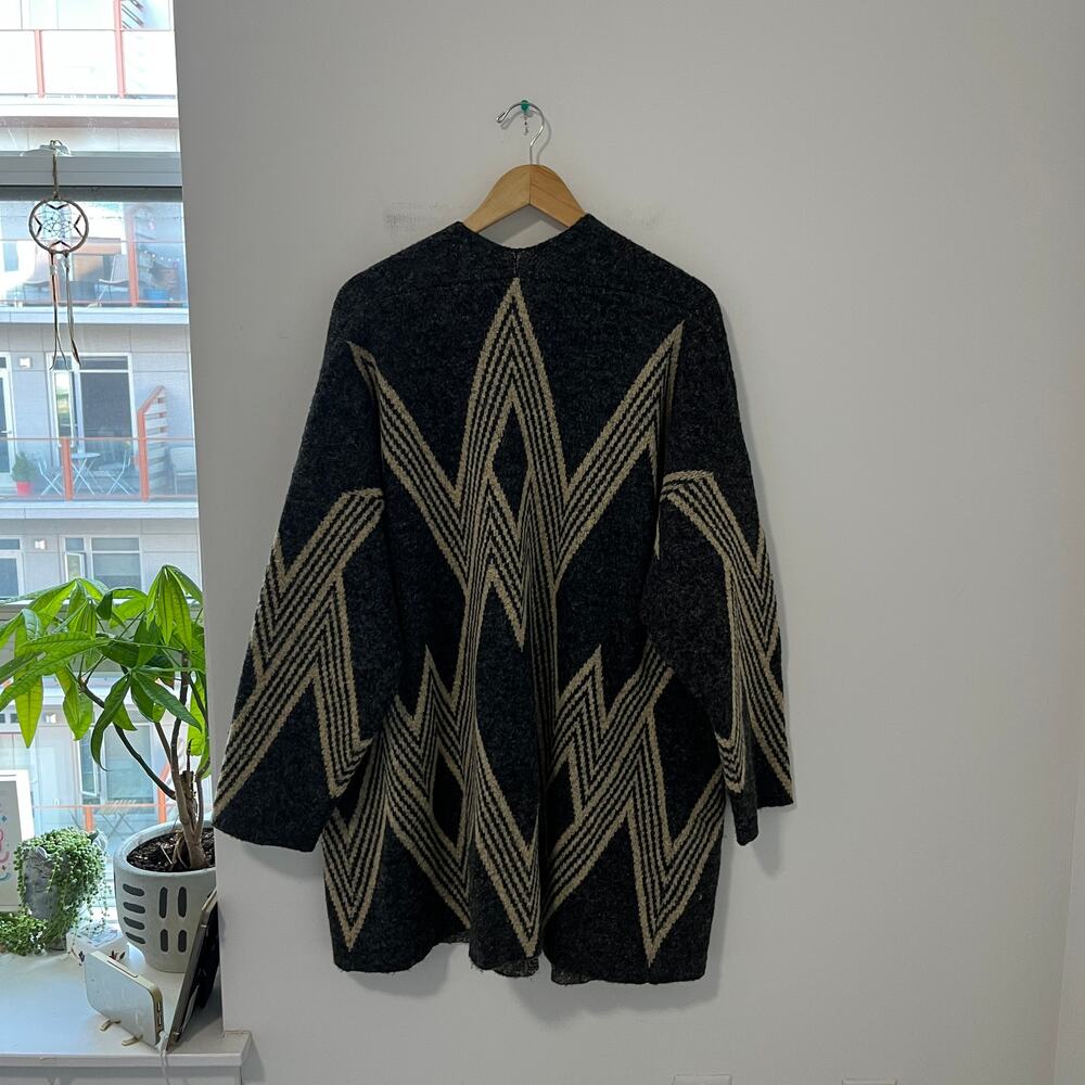 Chelsea & Theodore Gray & Yellow Print Knit Cardigan Sweater Size 2X - Picture 6 of 6